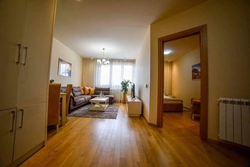 Klub Satelit Zlatibor Bed & Breakfast ภายนอก รูปภาพ